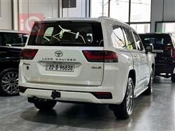 تۆیۆتا لاند کروزەر